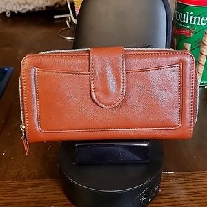 NWOT Mundi Long Wallet